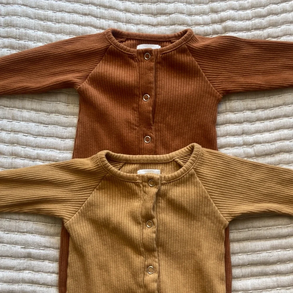 Little Urban Apparel Ribbed Sleepers - Picture 2 of 10